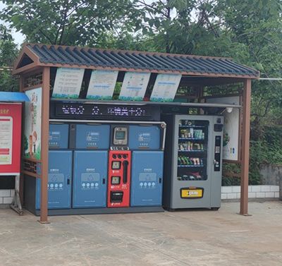 無(wú)接觸智能投遞，各地垃圾分類(lèi)“妙招”頻出